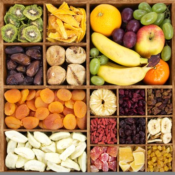 http://contao.lifefood.eu/tl_files/data/en/Blog/2018/Raw food in winter | part 1/fruit_box.jpg